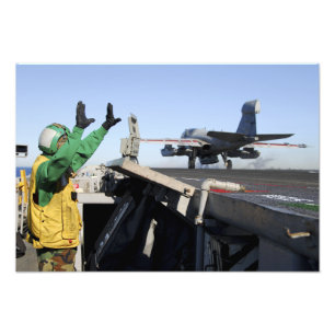 Ein EA-6B Prowler startet vom Führerraum Fotodruck