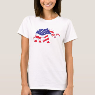 Ein Elefant aus einer US-Flagge T-Shirt