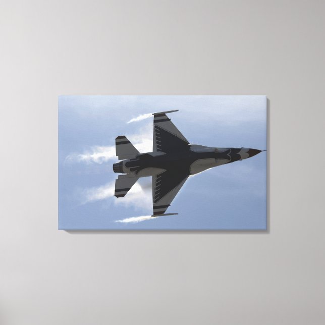 Ein F-16-Kampffalken zieht hohe Gs Leinwanddruck (Vorderseite)