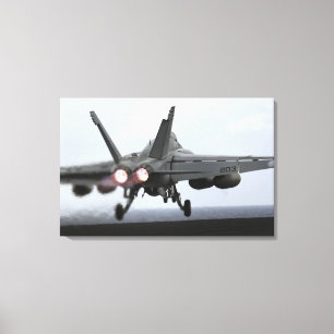 Ein F/A-18E Super Hornet startet Leinwanddruck