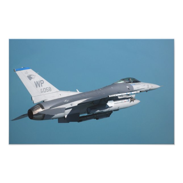 Ein Falken der F-16 im Flug Fotodruck (Vorne)