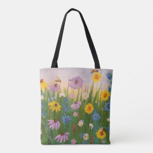 Ein Feld voller wild lebender Blume Tasche