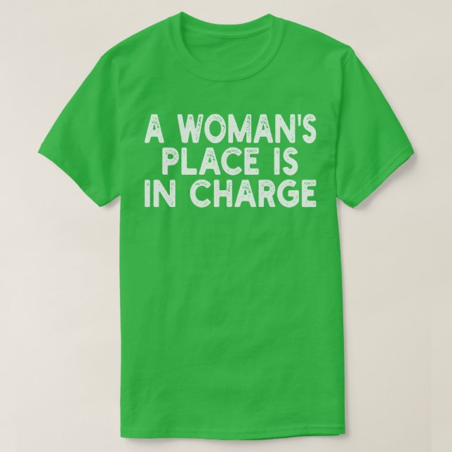 Ein Frauenplatz ist gebührenpflichtig 1 T-Shirt (Design vorne)