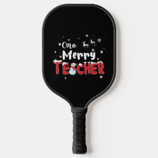 Ein froher Lehrer Snowman unterrichtet Weihnachten Pickleball Schläger