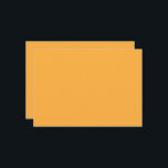 ein gelber Hintergrund mit Einladung<br><div class="desc">Das Design ist ein hellgelbes Quadrat mit einer einheitlichen Farbe. Es scheint eine solide,  flache Oberfläche ohne sichtbare Textur oder Muster zu sein. Die gelbe Farbe ist über den gesamten Rahmen konsistent und macht sie zu einem einfachen und lebendigen Bild.</div>