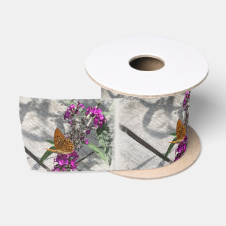 Ein gelber Schmetterling Satinband