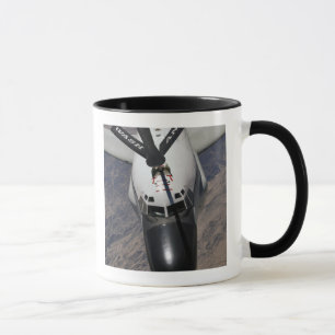 Ein Gelenk-Untersuchungsflugzeug des Niet-RC-135 Tasse