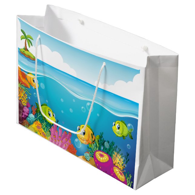 Ein Geschenkbeutel mit Aquatic Charm Große Geschenktüte (Vorderseite Schrägansicht)