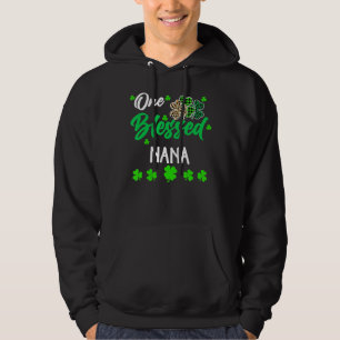Ein gesegnetes Nana Clover St Patrick S Day Irish Hoodie