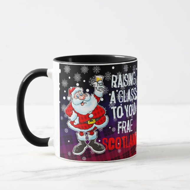 Ein Glas aus Schottland aufziehen - Frohe Weihnach Tasse (Links)