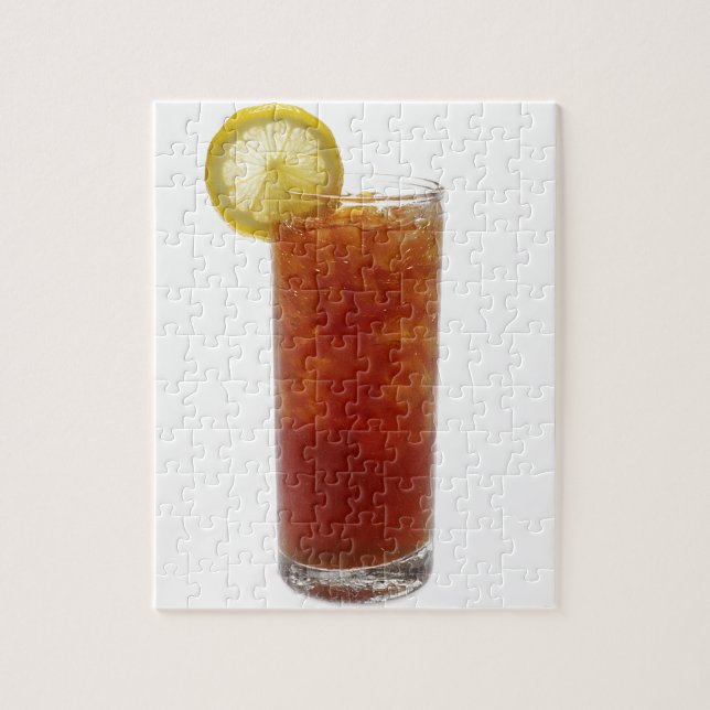 Ein Glas Eistee (Vertikal)