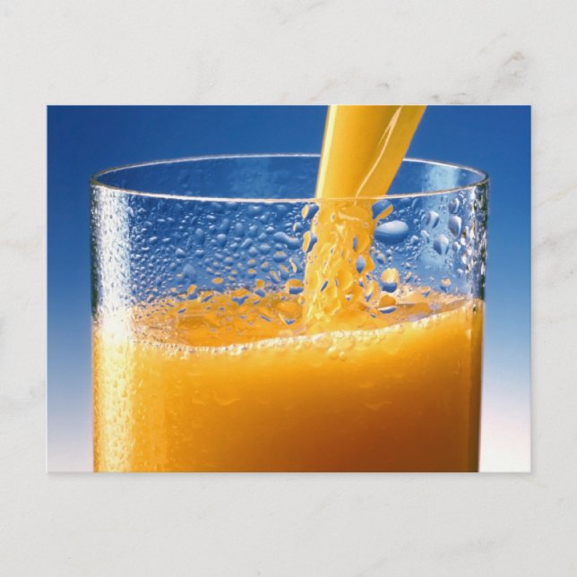 Ein Glas Orangensaft Postkarte (Vorderseite)