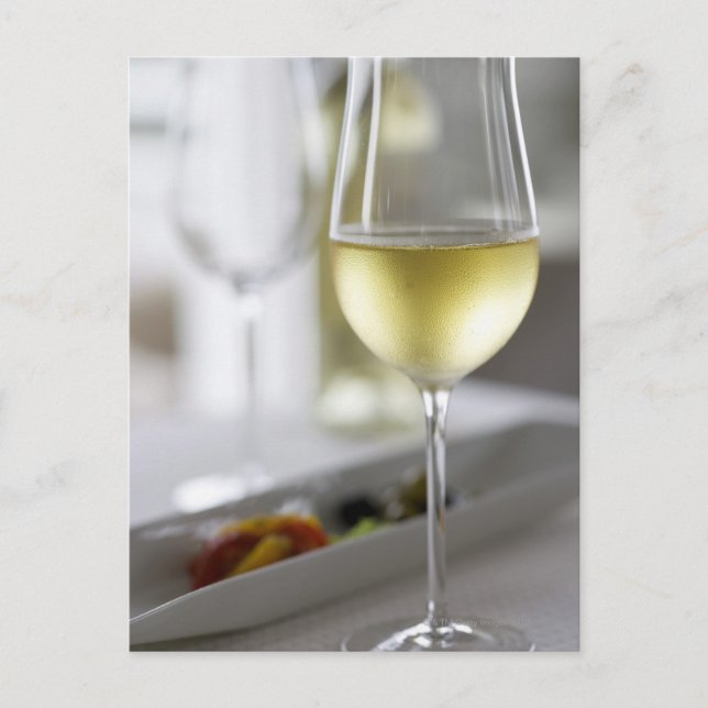 Ein Glas Weißwein 2 Postkarte (Vorderseite)