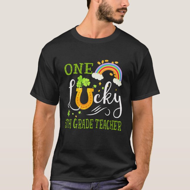 Ein Glück 5th Grade Teacher St Patrick's Day Rainb T-Shirt (Vorderseite)