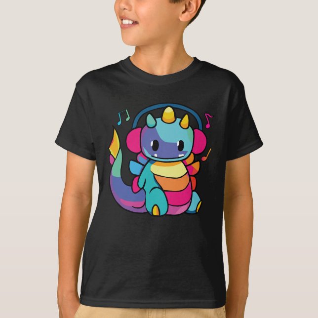 Ein glücklicher Drache mit Kopfhörern, der Musik h T-Shirt (Vorderseite)
