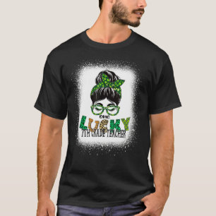 Ein glücklicher Lehrer der 7. Klasse gebleicht St T-Shirt