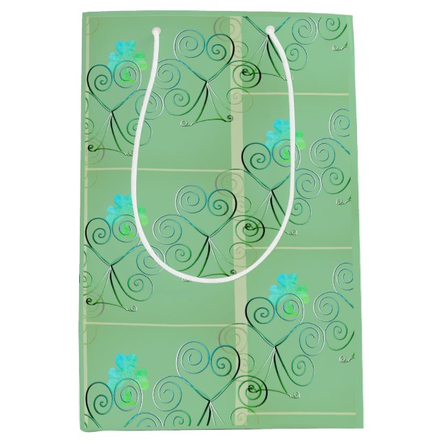 Ein glückliches St Patrick's Day Kleeblatt Misty G Mittlere Geschenktüte (Vorderseite)