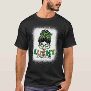 Ein Glückspilz unter den Schulköchen bleichte unor T-Shirt