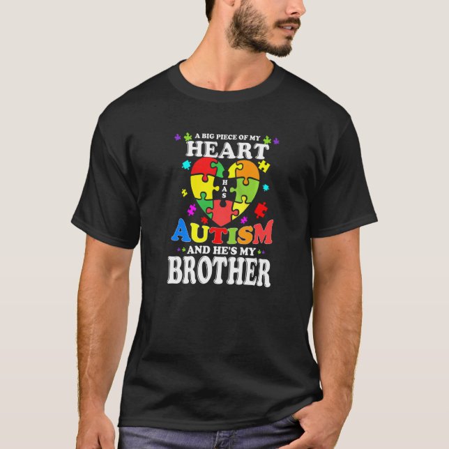 Ein großes Stück meines Herzens hat Autismus und e T-Shirt (Vorderseite)