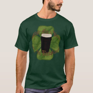 Ein halbes Liter des schwarzen Materials T-Shirt