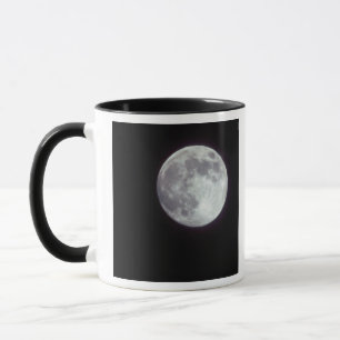 Ein heller Vollmond in einem schwarzen Nachthimmel Tasse