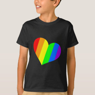 Ein Herz in Regenbogenfarben T-Shirt