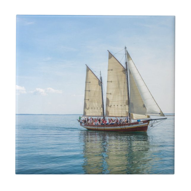 Ein hohes Schiff Fliese (Vorderseite)
