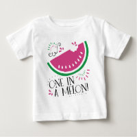 Ein in einem Melone-Wassermelone-T - Shirt