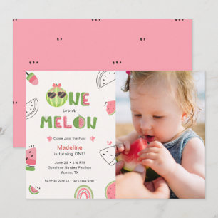 Ein in einer Melone Baby Mädchen Foto Erster Gebur Einladung