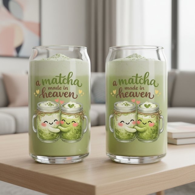 Ein in Himmel gemachtes Matcha Süß Lustiger Wortwi Dosenglas (A Matcha Made in Heaven Cute Funny Pun Can Glasses
by Ricaso Ideal gift idea for couples. Iced drink)