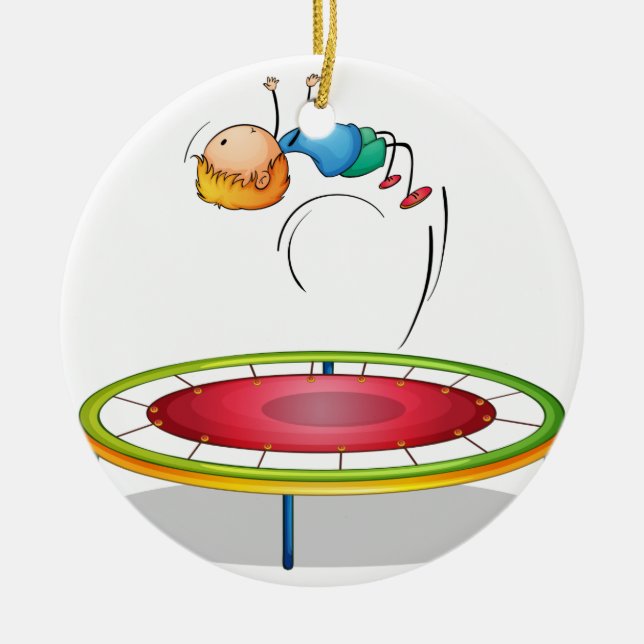 Ein Junge, der Trampoline spielt Keramikornament (Vorne)