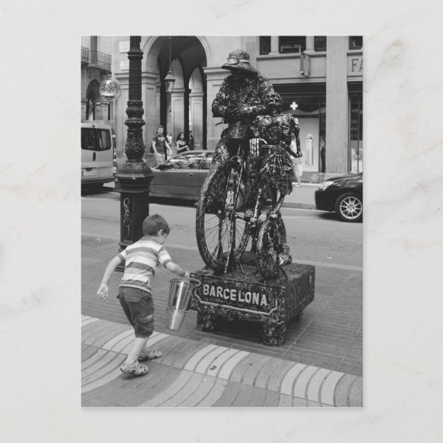 Ein Junge in Barcelona Postkarte (Vorderseite)