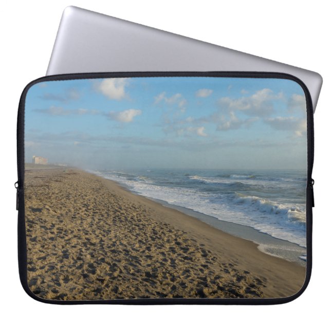 Ein Kakaostrand morgens Laptopschutzhülle (Vorderseite)