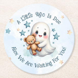 Ein kleiner Boo ist das Niedliche Baby Boy Ghost C Runder Pappuntersetzer