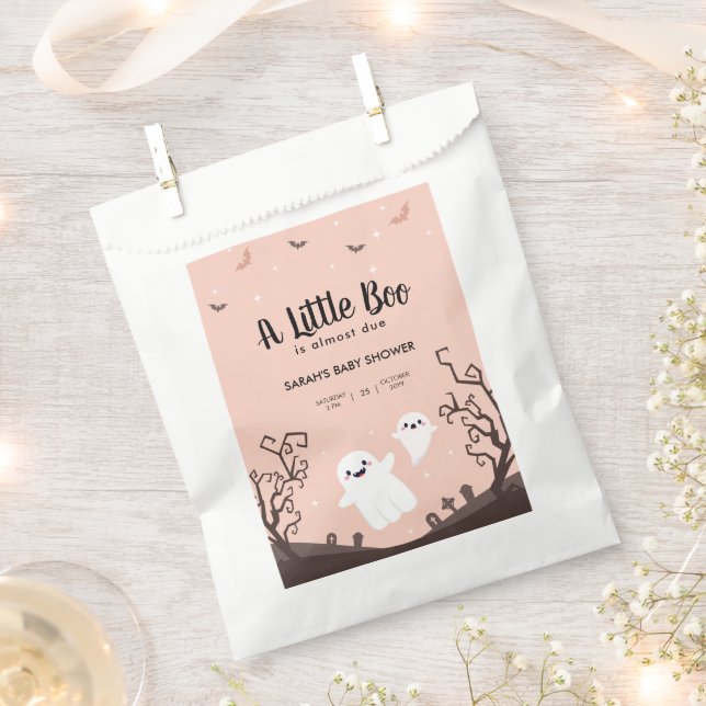 Ein kleiner Boo ist fast das passende Baby Duschko Geschenktütchen (Ausgeschnitten)