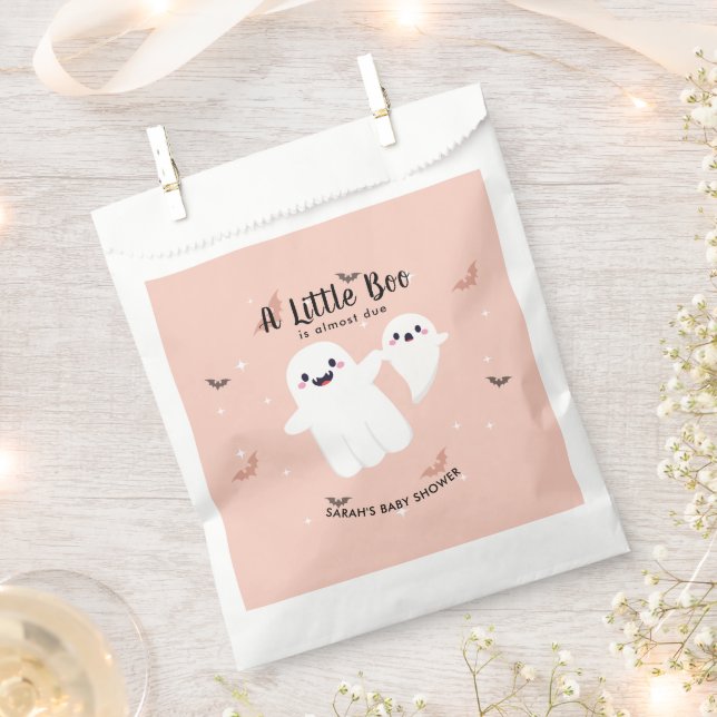 Ein kleiner Boo ist fast das passende Baby Duschko Geschenktütchen (Ausgeschnitten)