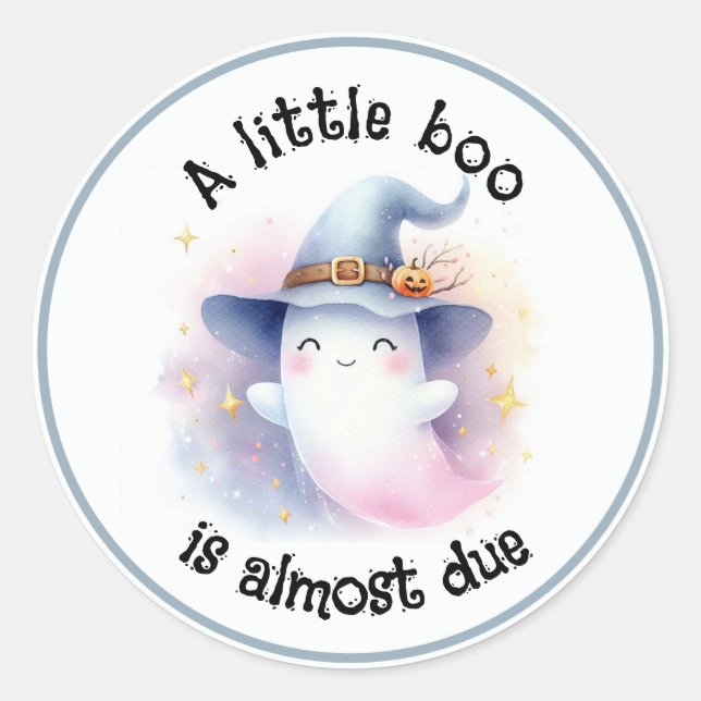 Ein kleiner Boo ist fast schon eine Babydusche. Runder Aufkleber (Vorderseite)