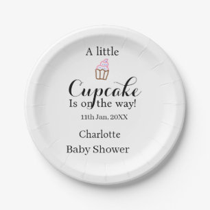 Ein kleiner Cupcake ist auf dem Weg Baby Shower Na Pappteller