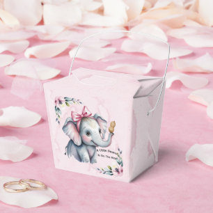 Ein kleiner Erdnussbabys ist auf dem Weg Geschenk Geschenkschachtel