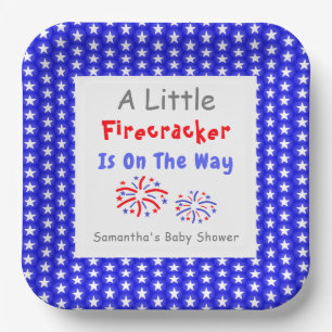Ein kleiner Firecracker ist unterwegs Pappteller