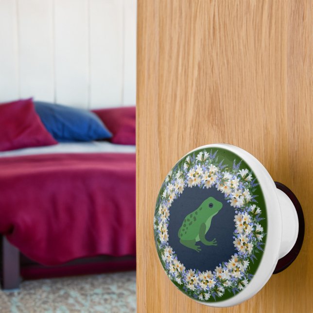 Ein kleiner Frogie im Gartenteich Keramikknauf (Von Creator hochgeladen)