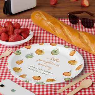 Ein kleiner Kürbis kommt Baby-Party zum Herbst Pappteller