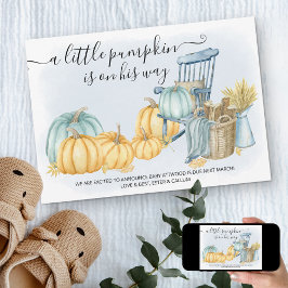 Ein kleiner Kürbisjunge Rustikale Fall Schwangersc Ankündigung