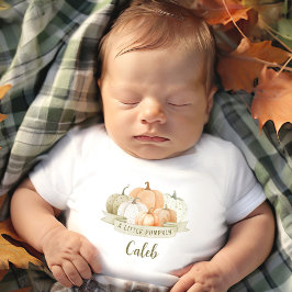 Ein kleiner Pumpkin Fall Baby Individuelle Name T-shirt