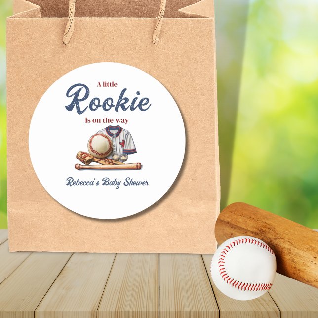 Ein kleiner Rookie auf dem Weg - Baseball Baby Dus Runder Aufkleber (Von Creator hochgeladen)