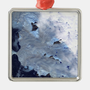 Ein kleines Feld von Gletschereinfassungen Ornament Aus Metall