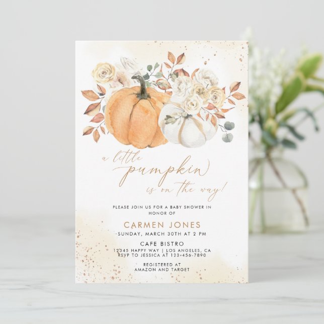 Ein kleines Pumpkin Fall Baby Duschgeschlecht neut Einladung (Stehend Vorderseite)