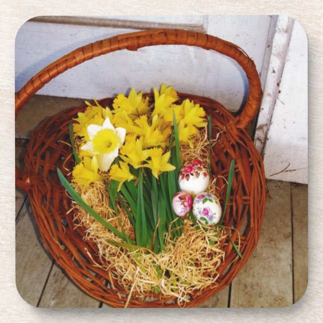Ein Körbchen mit gelben Eizellen und blumengeschmü Untersetzer (Vorderseite)