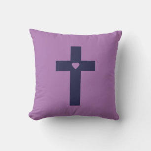 Ein Kreuz mit Herz  Kissen