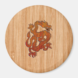 Ein Krimson Dragon auf Bamboo wie Magnet